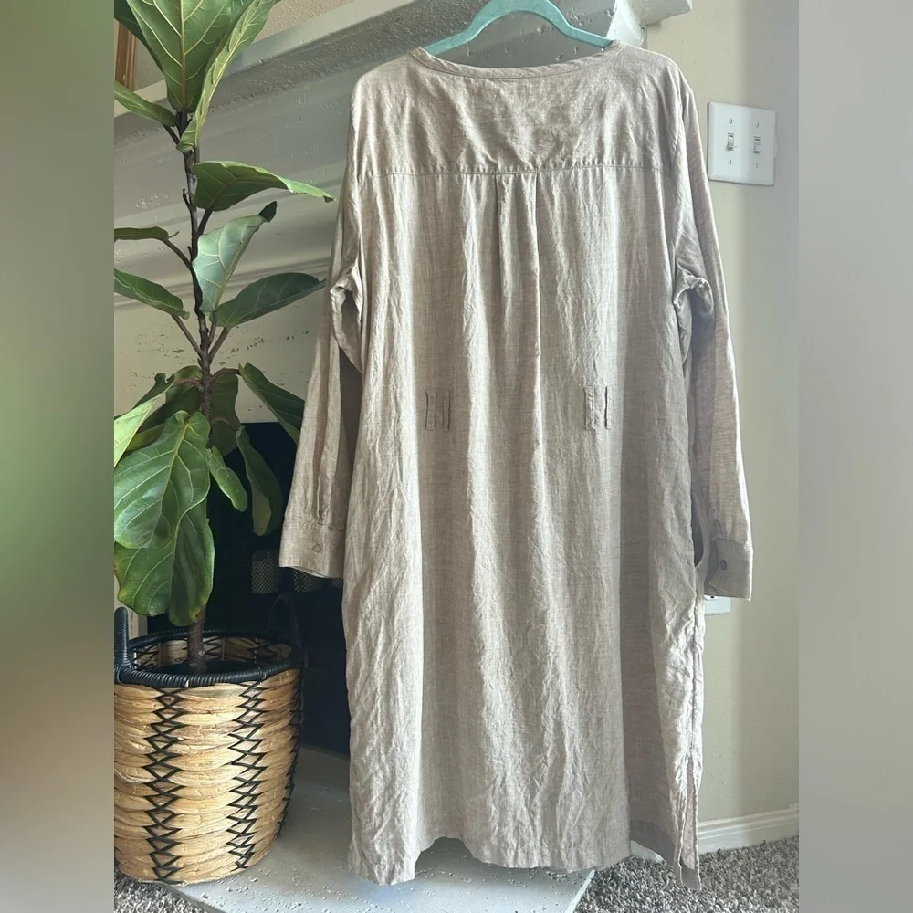 Haven Tan Linen Kaftan - Picture 4 of 12